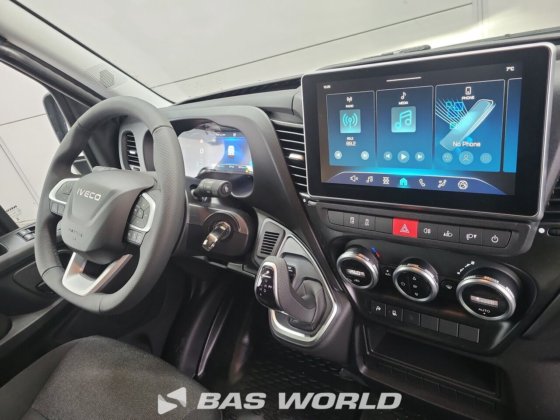 イヴェコ・デイリー 35C21 クローズド・ボックス・バン