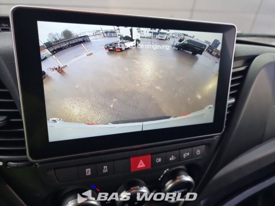 イヴェコ・デイリー 35C21 クローズド・ボックス・バン