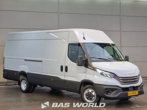 イヴェコ・デイリー 35C21 クローズド・ボックス・バン