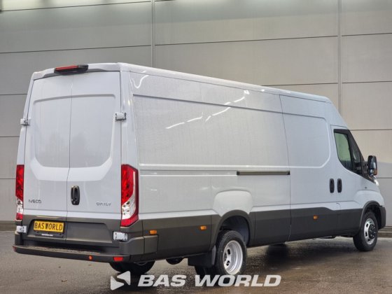 イヴェコ・デイリー 35C21 クローズド・ボックス・バン