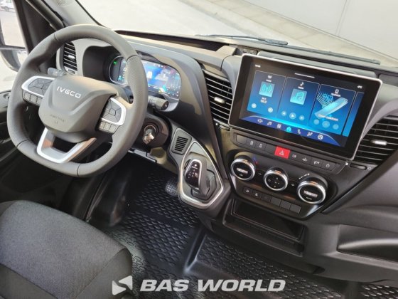 イヴェコ・デイリー 35C21 クローズド・ボックス・バン