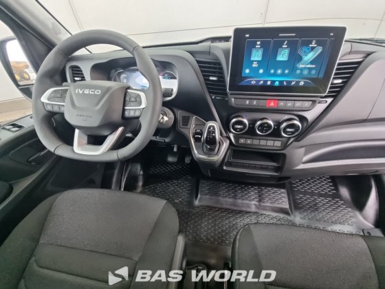 イヴェコ・デイリー 35C21 クローズド・ボックス・バン