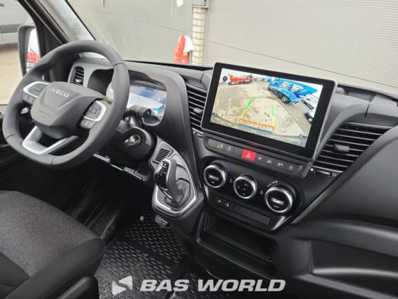 イヴェコ・デイリー 35C21 クローズド・ボックス・バン