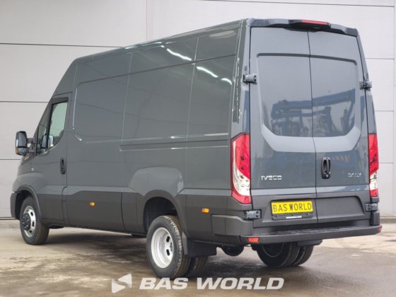 イヴェコ・デイリー 35C21 クローズド・ボックス・バン