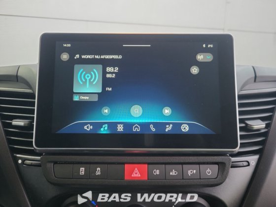 イヴェコ・デイリー 35C21 クローズド・ボックス・バン