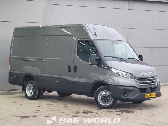 イヴェコ・デイリー 35C21 クローズド・ボックス・バン