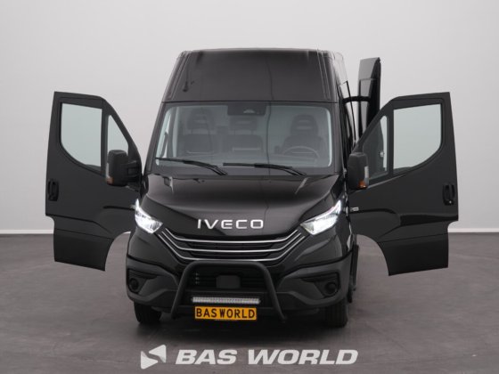 イヴェコ・デイリー 35C21 クローズド・ボックス・バン