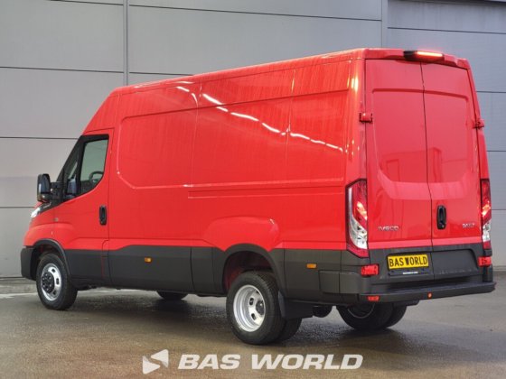 イヴェコ・デイリー 35C21 クローズド・ボックス・バン