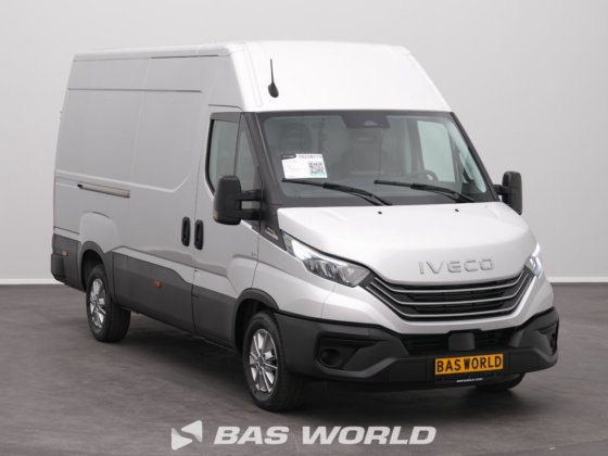 イヴェコ・デイリー 35S21 クローズド・ボックス・バン