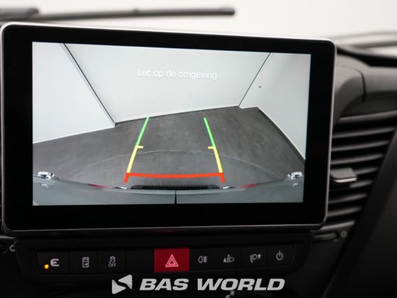 イヴェコ・デイリー 35S21 クローズド・ボックス・バン