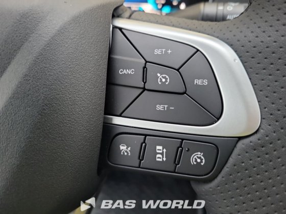 イヴェコ・デイリー 35S21 クローズド・ボックス・バン