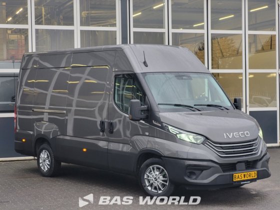 イヴェコ・デイリー 35S21 クローズド・ボックス・バン