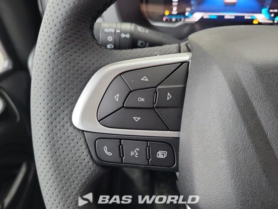 イヴェコ・デイリー 35C21 クローズド・ボックス・バン