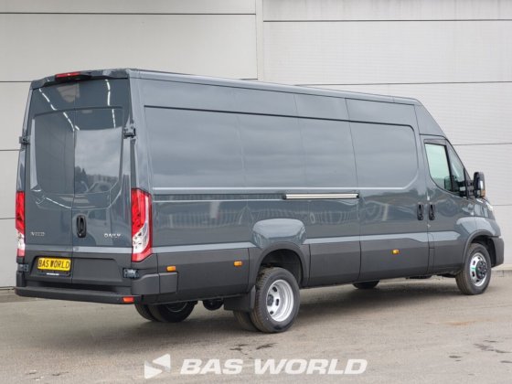 依维柯 Daily 35C21 封闭箱式货车