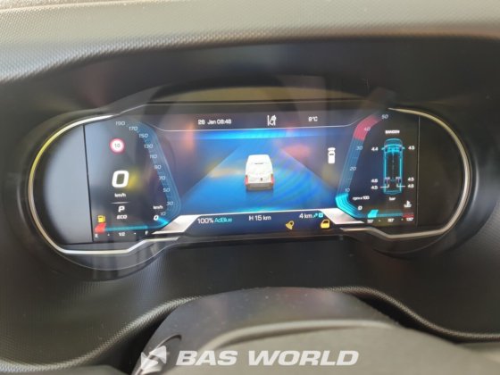 イヴェコ・デイリー 35C21 クローズド・ボックス・バン