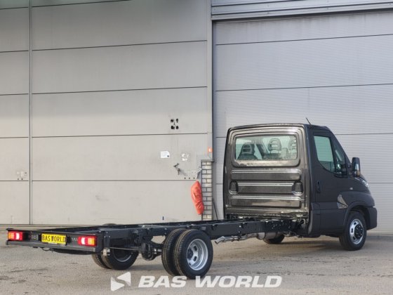 イヴェコ・デイリー 35C21 シャーシ