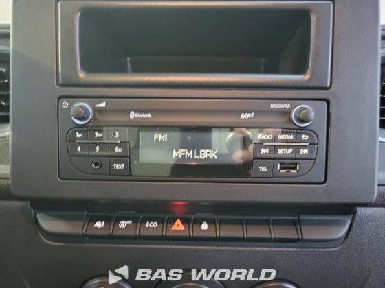 雷诺大师 165PK 窗帘边