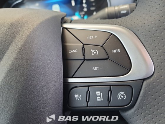 イヴェコ・デイリー 35S21 クローズド・ボックス・バン