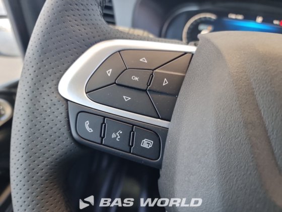 イヴェコ・デイリー 35C21 クローズド・ボックス・バン