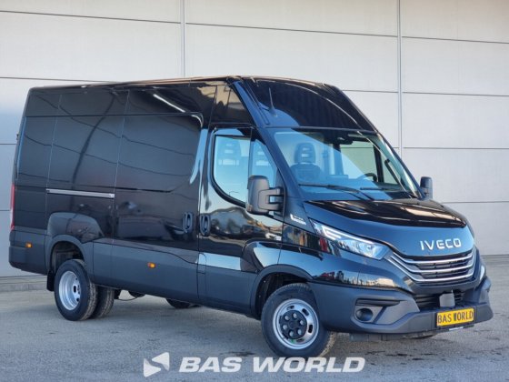 イヴェコ・デイリー 35C21 クローズド・ボックス・バン