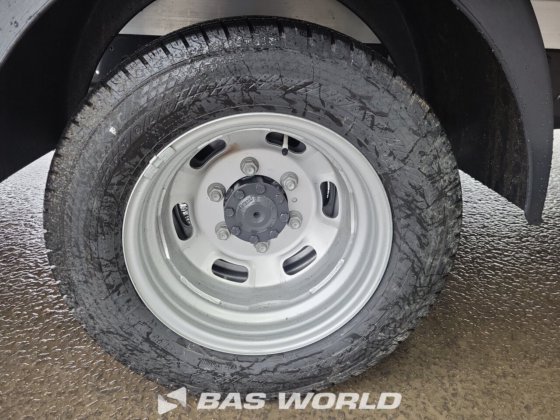 依维柯 Daily 35C21 箱体