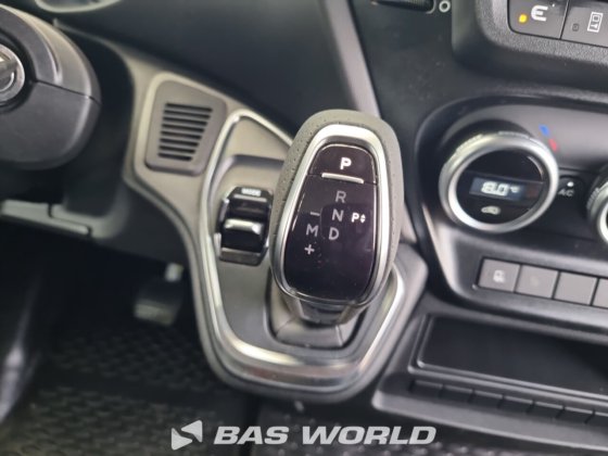 イヴェコ・デイリー 35S21 ボックスボディ