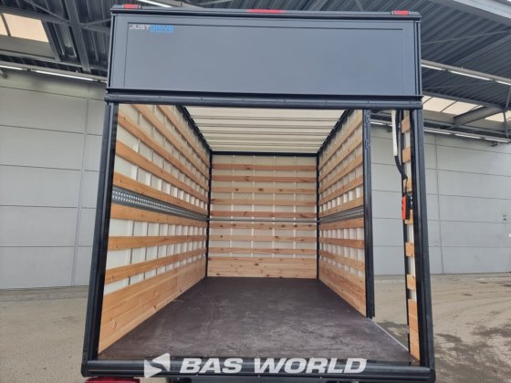 イヴェコ・デイリー 35S21 ボックスボディ