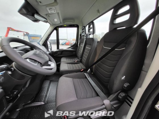 イヴェコ・デイリー 35S21 ボックスボディ