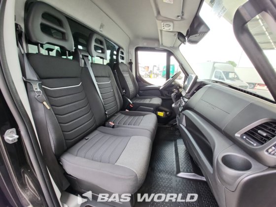 イヴェコ・デイリー 35S21 ボックスボディ