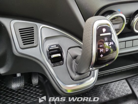 イヴェコ・デイリー 35S21 ボックスボディ