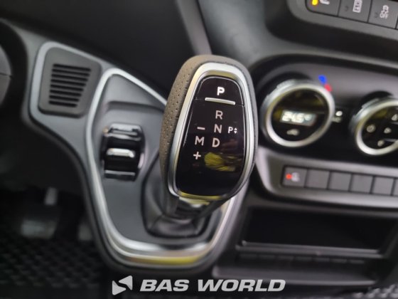 イヴェコ・デイリー 35S21 ボックスボディ