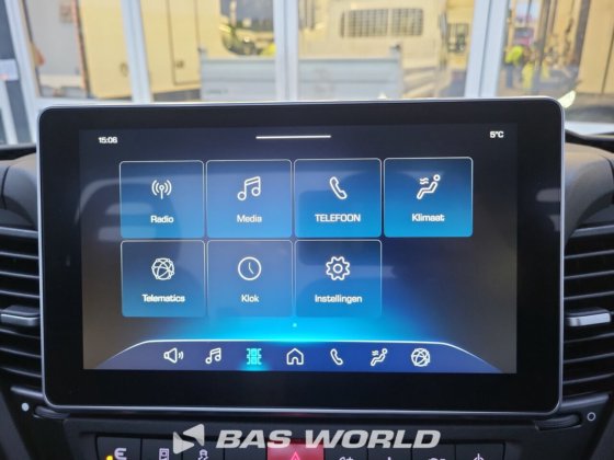 イヴェコ・デイリー 35S21 ボックスボディ