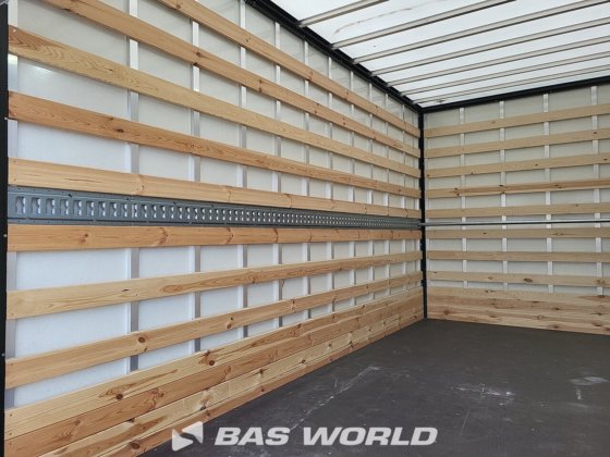 イヴェコ・デイリー 35S21 ボックスボディ