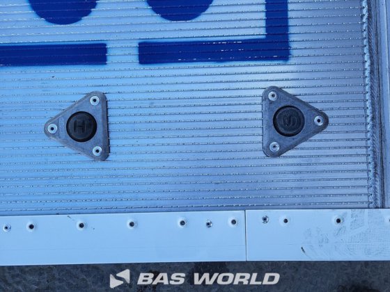 イヴェコ・デイリー 35S21 カーテンサイド