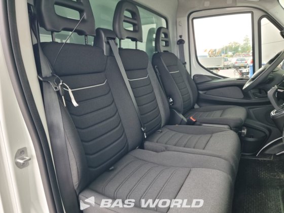 イヴェコ・デイリー 35S21 ボックスボディ