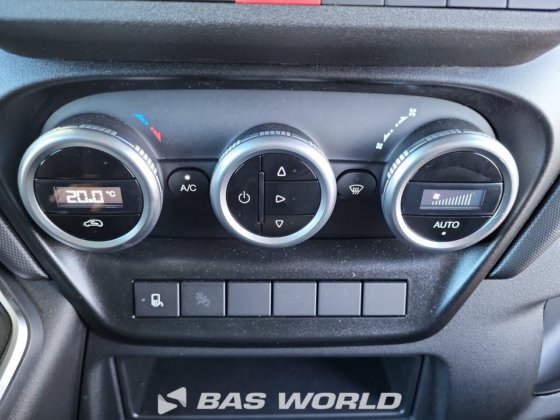 イヴェコ・デイリー 35S21 カーテンサイド