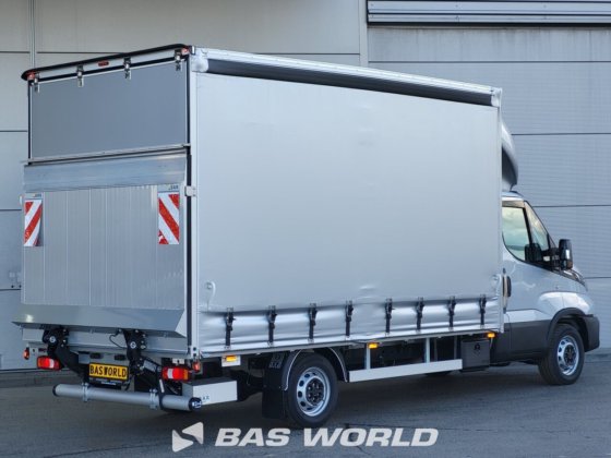 イヴェコ・デイリー 35S21 カーテンサイド