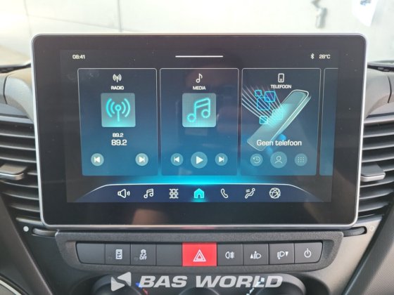 依维柯 Daily 35C21 封闭箱式货车