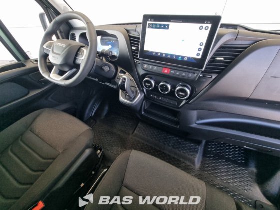 イヴェコ・デイリー 35S16 クローズド・ボックス・バン