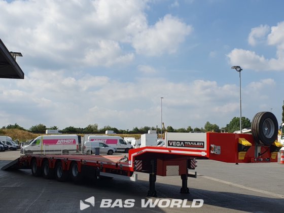 Vega 低装载半挂车