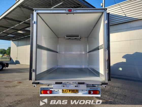 雷诺大师 170PK 冷藏车