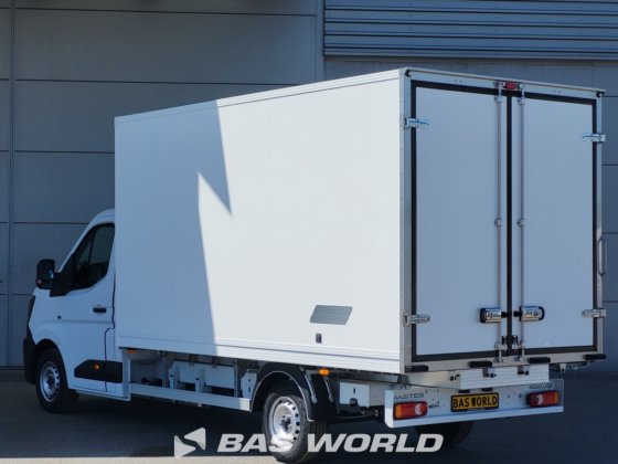 雷诺大师 170PK 冷藏车