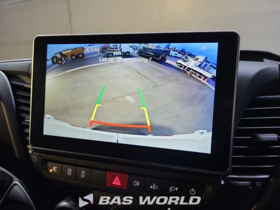 イヴェコ・デイリー 35S21 クローズド・ボックス・バン