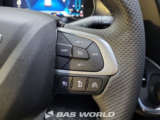 イヴェコ・デイリー 35S21 クローズド・ボックス・バン