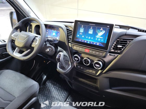 イヴェコ・デイリー 35S21 クローズド・ボックス・バン