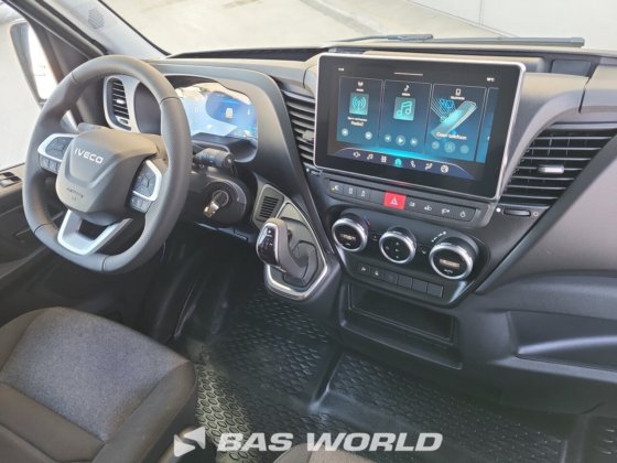 イヴェコ・デイリー 35S21 クローズド・ボックス・バン