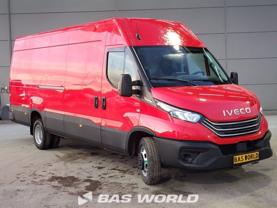 イヴェコ・デイリー 35C21 クローズド・ボックス・バン