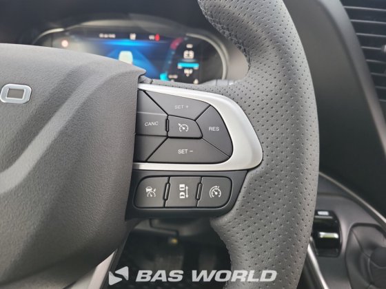 イヴェコ・デイリー 35S21 クローズド・ボックス・バン