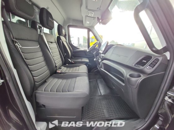 イヴェコ・デイリー 35S18 カーテンサイド