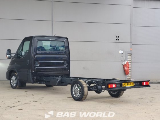 イヴェコ・デイリー 35S18 シャーシ